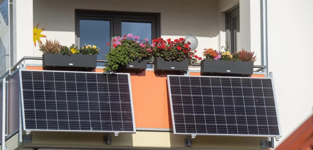 Discounter-Solar im Check: Lohnt sich das Lidl oder Aldi Balkonkraftwerk oder gibt es bessere Alternativen?